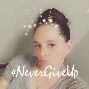 Meet your Posher, Leslee bentley